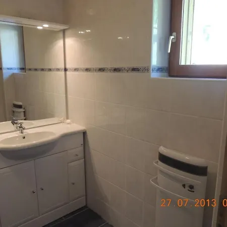 Maison D'altitude Renovee, 8 Pers, 4 Ch, Jardin, Terrasse, Garage, Proche Salers Et Ski - Fr-1-742-213