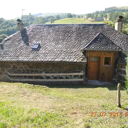 Maison D'altitude Renovee, 8 Pers, 4 Ch, Jardin, Terrasse, Garage, Proche Salers Et Ski - Fr-1-742-213 Feriehus Saint-Projet-de-Salers